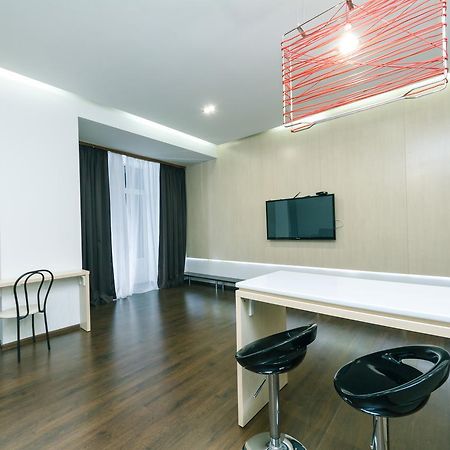 Kreschatik 21 With Terrace 2Br Kiev Esterno foto