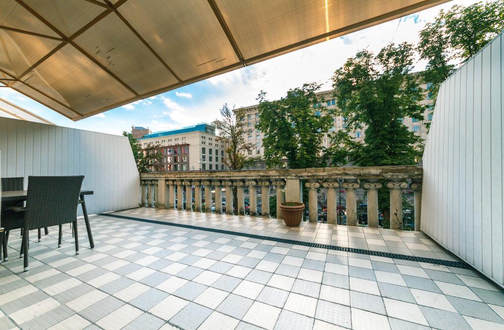 Kreschatik 21 With Terrace 2Br Kiev Esterno foto